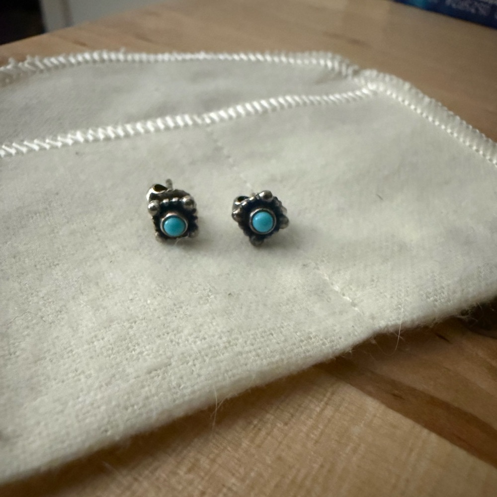 James Avery Retired Itty Bitty Turquoise Beaded Post Studs Sterling Silver